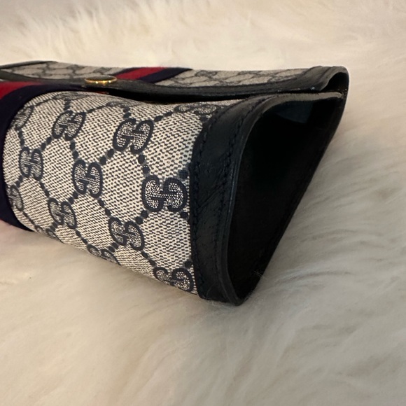 Authentic Gucci Sherry Line Clutch - Picture 11 of 13